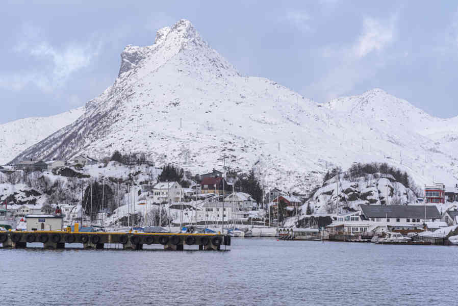 Noruega - islas Lofoten 007 - Svolvaer.jpg